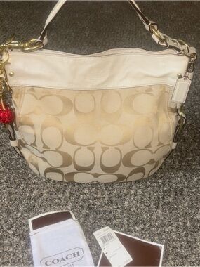 Coach Zoe Signature Canvas Hobo Bag in Khaki/Chalk